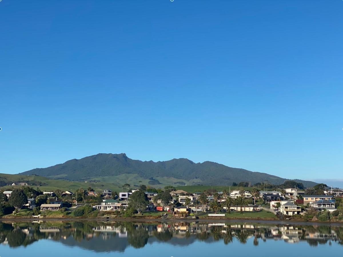 Raglan West Accommodation Units エクステリア 写真